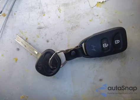 2013 Hyundai Accent Se из США, поврежденный, VIN KMHCU5AE1DU071243